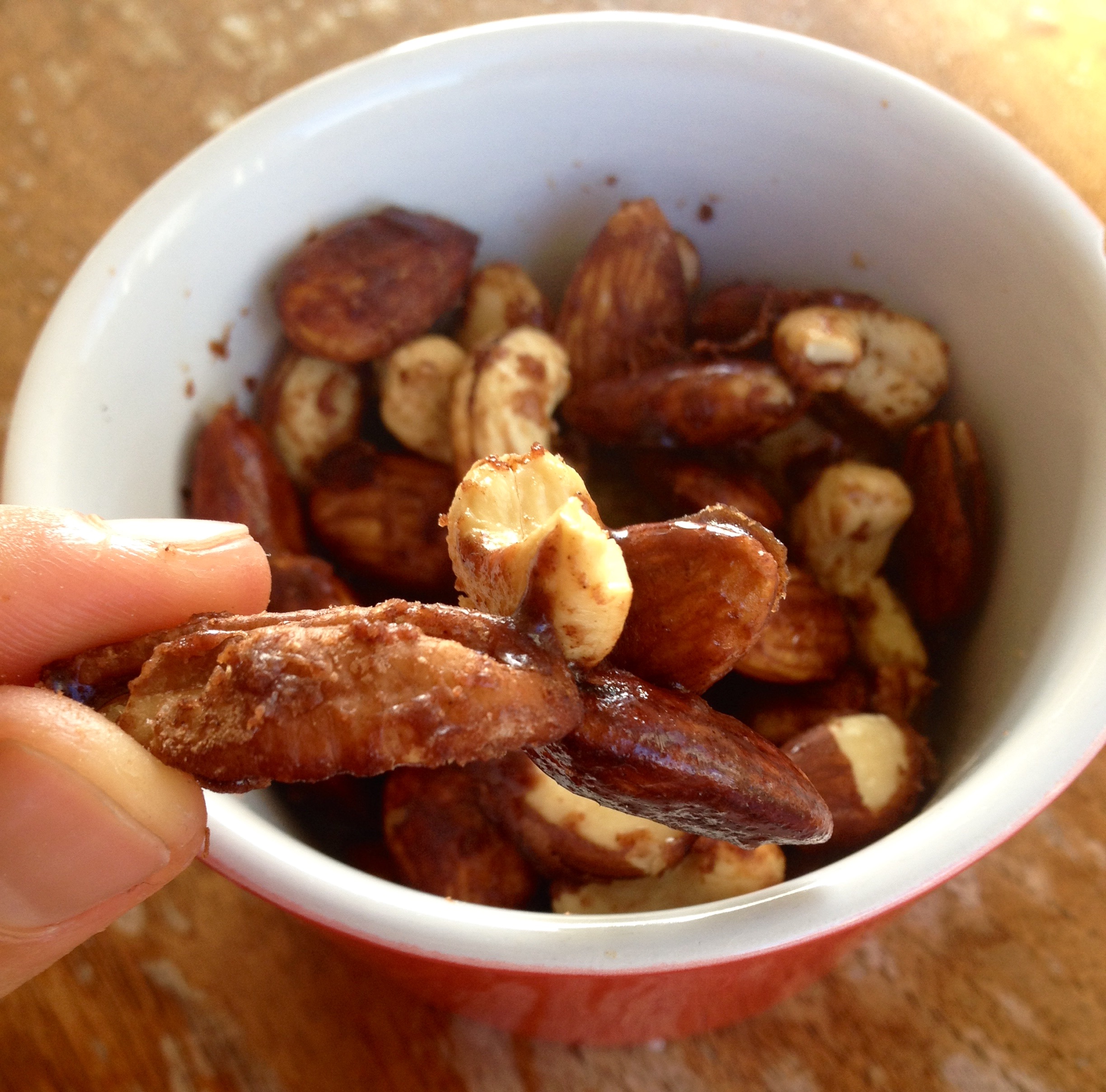 Caramelised Cinnamon Nuts Fizzifood